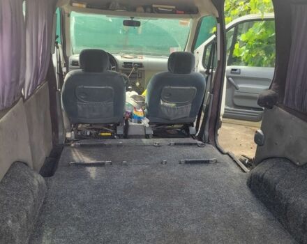 Форд Турнео Коннект 2003 в Харькове на Automoto.ua Белый Форд Турнео Коннект, объемом двигателя 1.8 л и пробегом 329 тыс. км за 3200 $, фото 5 на Automoto.ua