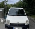 Белый Форд Турнео Коннект, объемом двигателя 1.8 л и пробегом 250 тыс. км за 4650 $, фото 4 на Automoto.ua