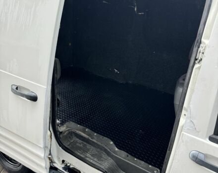 Белый Форд Турнео Коннект, объемом двигателя 1.7 л и пробегом 260 тыс. км за 1700 $, фото 11 на Automoto.ua