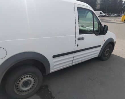 Белый Форд Турнео Коннект, объемом двигателя 1.8 л и пробегом 266 тыс. км за 3000 $, фото 4 на Automoto.ua