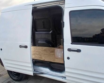 Белый Форд Турнео Коннект, объемом двигателя 1.8 л и пробегом 1000 тыс. км за 4200 $, фото 23 на Automoto.ua