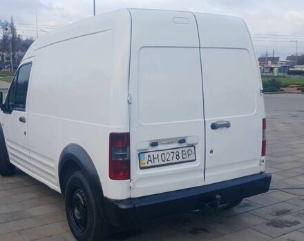 Белый Форд Турнео Коннект, объемом двигателя 1.8 л и пробегом 1000 тыс. км за 4200 $, фото 2 на Automoto.ua