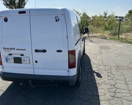 Белый Форд Турнео Коннект, объемом двигателя 1.8 л и пробегом 316 тыс. км за 5500 $, фото 4 на Automoto.ua