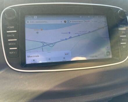 Белый Форд Турнео Коннект, объемом двигателя 1.8 л и пробегом 316 тыс. км за 5500 $, фото 5 на Automoto.ua