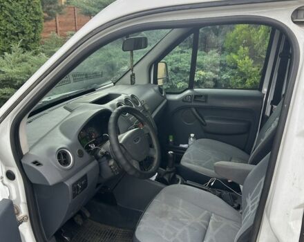 Білий Форд Турнео Коннект, об'ємом двигуна 1.8 л та пробігом 200 тис. км за 3900 $, фото 5 на Automoto.ua