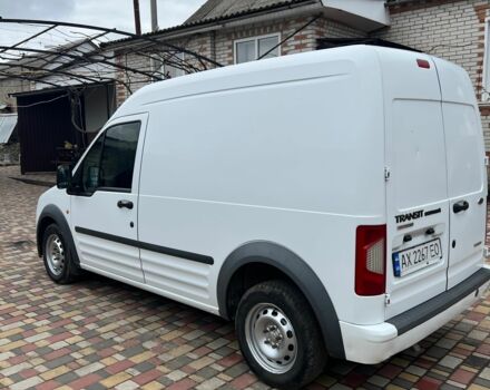 Белый Форд Турнео Коннект, объемом двигателя 1.8 л и пробегом 235 тыс. км за 5200 $, фото 4 на Automoto.ua