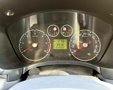 Форд Турнео Коннект 2013 у Запоріжжя на Automoto.ua Білий Форд Турнео Коннект, об'ємом двигуна 1.8 л та пробігом 314 тис. км за 5300 $, фото 10 на Automoto.ua