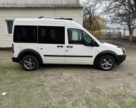 Белый Форд Турнео Коннект, объемом двигателя 1.8 л и пробегом 230 тыс. км за 4000 $, фото 3 на Automoto.ua