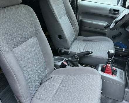 Белый Форд Турнео Коннект, объемом двигателя 1.75 л и пробегом 450 тыс. км за 4100 $, фото 9 на Automoto.ua