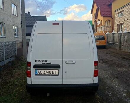 Белый Форд Турнео Коннект, объемом двигателя 1.75 л и пробегом 302 тыс. км за 3800 $, фото 3 на Automoto.ua