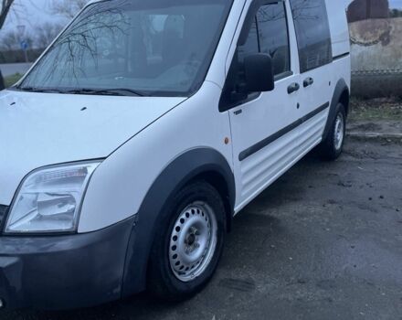 Белый Форд Турнео Коннект, объемом двигателя 1.8 л и пробегом 350 тыс. км за 5300 $, фото 1 на Automoto.ua