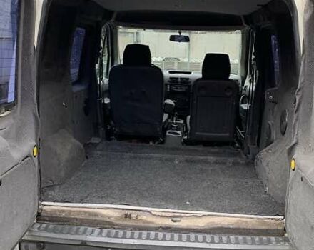 Белый Форд Турнео Коннект, объемом двигателя 1.8 л и пробегом 475 тыс. км за 3600 $, фото 7 на Automoto.ua