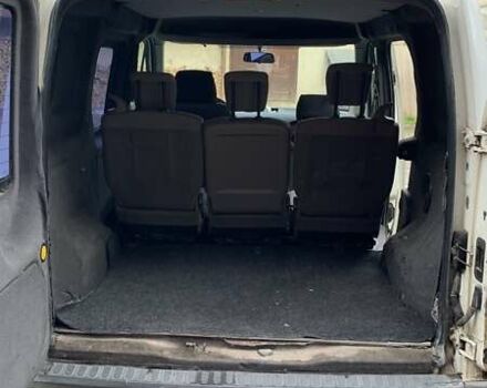 Белый Форд Турнео Коннект, объемом двигателя 1.8 л и пробегом 475 тыс. км за 3600 $, фото 8 на Automoto.ua