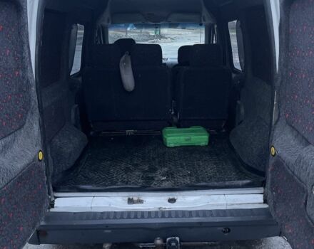 Белый Форд Турнео Коннект, объемом двигателя 1.8 л и пробегом 350 тыс. км за 5300 $, фото 5 на Automoto.ua