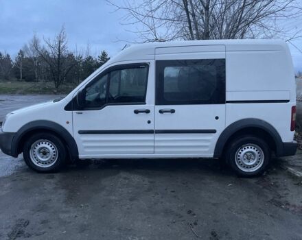 Белый Форд Турнео Коннект, объемом двигателя 1.8 л и пробегом 350 тыс. км за 5300 $, фото 2 на Automoto.ua