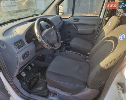 Білий Форд Турнео Коннект, об'ємом двигуна 1.8 л та пробігом 249 тис. км за 4850 $, фото 4 на Automoto.ua