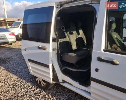 Білий Форд Турнео Коннект, об'ємом двигуна 1.8 л та пробігом 249 тис. км за 4850 $, фото 23 на Automoto.ua