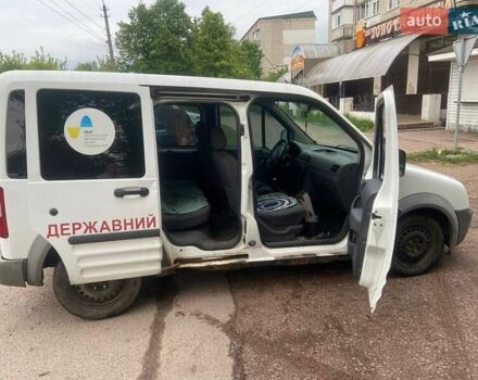 Белый Форд Турнео Коннект, объемом двигателя 1.8 л и пробегом 423 тыс. км за 4300 $, фото 1 на Automoto.ua