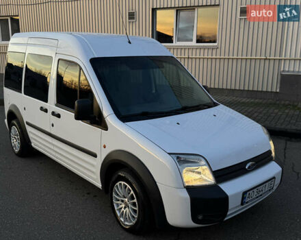 Белый Форд Турнео Коннект, объемом двигателя 1.8 л и пробегом 216 тыс. км за 6700 $, фото 8 на Automoto.ua