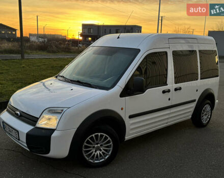 Белый Форд Турнео Коннект, объемом двигателя 1.8 л и пробегом 216 тыс. км за 6700 $, фото 3 на Automoto.ua