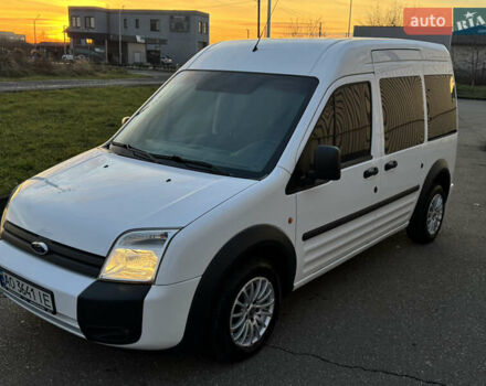 Белый Форд Турнео Коннект, объемом двигателя 1.8 л и пробегом 216 тыс. км за 6700 $, фото 7 на Automoto.ua