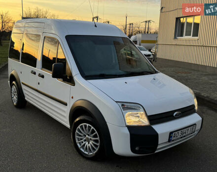 Белый Форд Турнео Коннект, объемом двигателя 1.8 л и пробегом 216 тыс. км за 6700 $, фото 1 на Automoto.ua