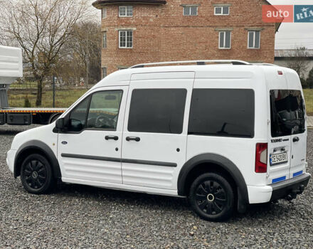 Белый Форд Турнео Коннект, объемом двигателя 1.75 л и пробегом 330 тыс. км за 5450 $, фото 4 на Automoto.ua