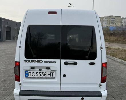 Белый Форд Турнео Коннект, объемом двигателя 1.75 л и пробегом 292 тыс. км за 4600 $, фото 4 на Automoto.ua