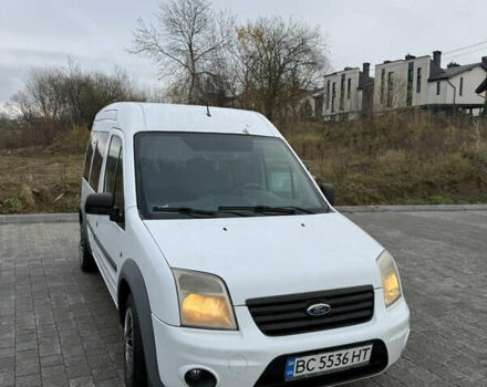 Белый Форд Турнео Коннект, объемом двигателя 1.75 л и пробегом 292 тыс. км за 4600 $, фото 2 на Automoto.ua