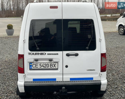 Белый Форд Турнео Коннект, объемом двигателя 1.75 л и пробегом 330 тыс. км за 5450 $, фото 6 на Automoto.ua