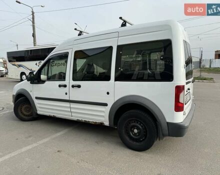 Форд Турнео Коннект 2012 в Николаеве на Automoto.ua Белый Форд Турнео Коннект, объемом двигателя 1.76 л и пробегом 230 тыс. км за 5200 $, фото 12 на Automoto.ua