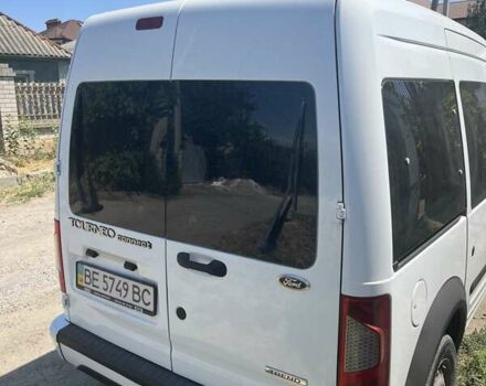 Белый Форд Турнео Коннект, объемом двигателя 1.8 л и пробегом 190 тыс. км за 6300 $, фото 3 на Automoto.ua