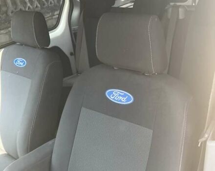 Белый Форд Турнео Коннект, объемом двигателя 1.8 л и пробегом 190 тыс. км за 6300 $, фото 7 на Automoto.ua