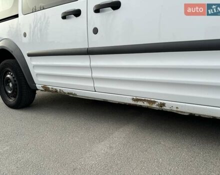 Форд Турнео Коннект 2012 в Николаеве на Automoto.ua Белый Форд Турнео Коннект, объемом двигателя 1.76 л и пробегом 230 тыс. км за 5200 $, фото 6 на Automoto.ua