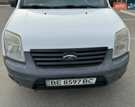 Форд Турнео Коннект 2012 в Николаеве на Automoto.ua Белый Форд Турнео Коннект, объемом двигателя 1.76 л и пробегом 230 тыс. км за 5200 $, фото 7 на Automoto.ua