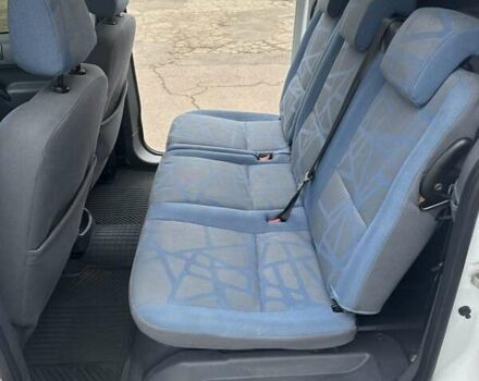 Белый Форд Турнео Коннект, объемом двигателя 1.8 л и пробегом 280 тыс. км за 7800 $, фото 11 на Automoto.ua