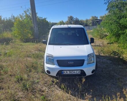 Белый Форд Турнео Коннект, объемом двигателя 1.8 л и пробегом 269 тыс. км за 6500 $, фото 1 на Automoto.ua