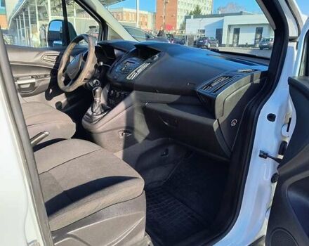 Білий Форд Турнео Коннект, об'ємом двигуна 1.56 л та пробігом 241 тис. км за 9900 $, фото 12 на Automoto.ua