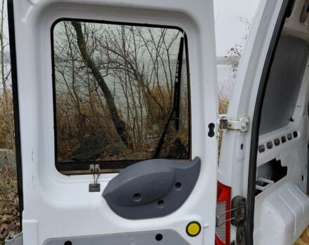 Білий Форд Турнео Коннект, об'ємом двигуна 2 л та пробігом 164 тис. км за 6700 $, фото 10 на Automoto.ua