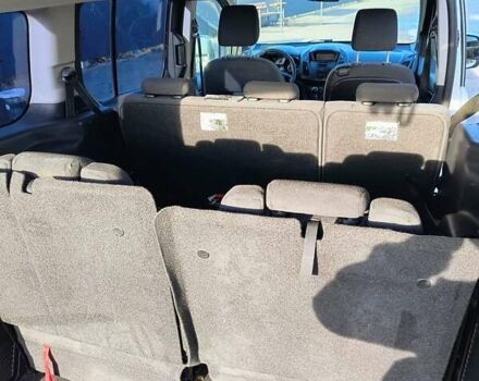 Білий Форд Турнео Коннект, об'ємом двигуна 1.56 л та пробігом 241 тис. км за 9900 $, фото 17 на Automoto.ua