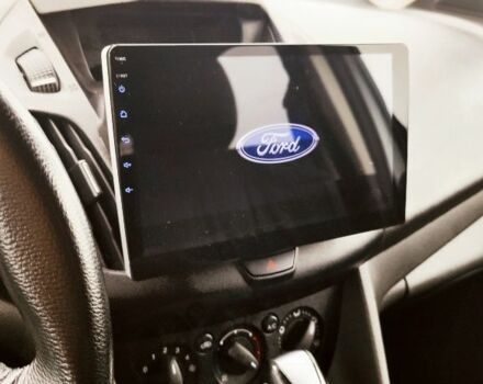 Белый Форд Турнео Коннект, объемом двигателя 1.5 л и пробегом 150 тыс. км за 13500 $, фото 7 на Automoto.ua