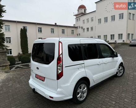 Белый Форд Турнео Коннект, объемом двигателя 1.5 л и пробегом 247 тыс. км за 13199 $, фото 53 на Automoto.ua