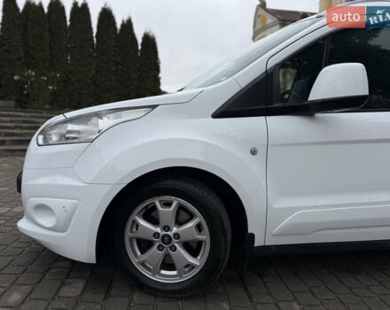 Белый Форд Турнео Коннект, объемом двигателя 1.5 л и пробегом 247 тыс. км за 13199 $, фото 34 на Automoto.ua