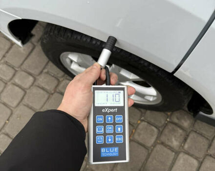 Белый Форд Турнео Коннект, объемом двигателя 1.5 л и пробегом 247 тыс. км за 13199 $, фото 132 на Automoto.ua