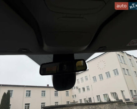 Белый Форд Турнео Коннект, объемом двигателя 1.5 л и пробегом 247 тыс. км за 13199 $, фото 126 на Automoto.ua