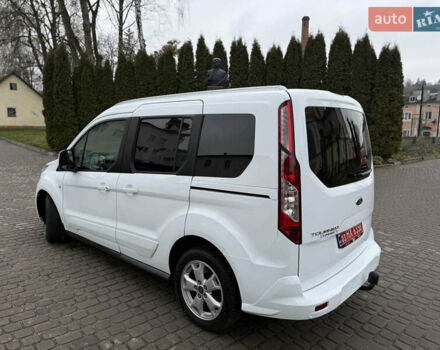 Белый Форд Турнео Коннект, объемом двигателя 1.5 л и пробегом 247 тыс. км за 13199 $, фото 46 на Automoto.ua