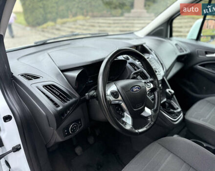 Белый Форд Турнео Коннект, объемом двигателя 1.5 л и пробегом 247 тыс. км за 13199 $, фото 74 на Automoto.ua