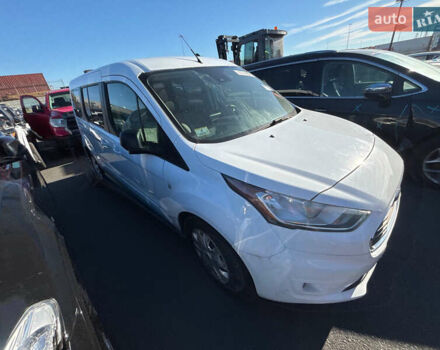 Белый Форд Турнео Коннект, объемом двигателя 2 л и пробегом 190 тыс. км за 10000 $, фото 2 на Automoto.ua