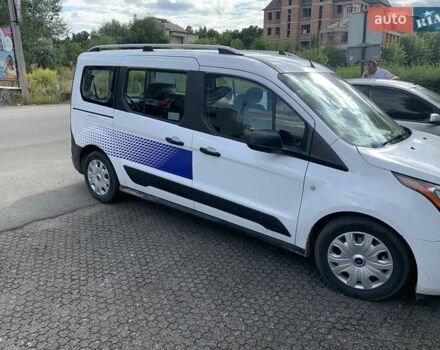 Форд Турнео Коннект 2018 в Киеве на Automoto.ua Белый Форд Турнео Коннект, объемом двигателя 2 л и пробегом 135 тыс. км за 14000 $, фото 16 на Automoto.ua