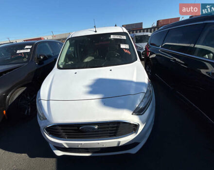 Белый Форд Турнео Коннект, объемом двигателя 2 л и пробегом 190 тыс. км за 10000 $, фото 1 на Automoto.ua
